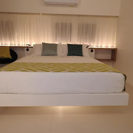 Hedoné Design Experience Couette-café 3*