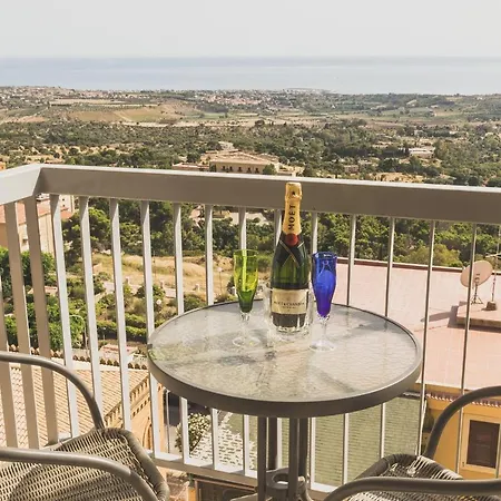 Hedoné Design Experience Bed & Breakfast 4*