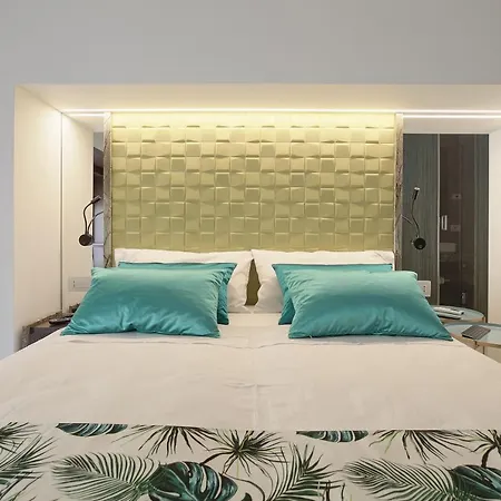 Hedoné Design Experience Couette-café 3*
