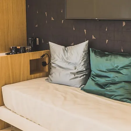 Hedone Design Experience B&B