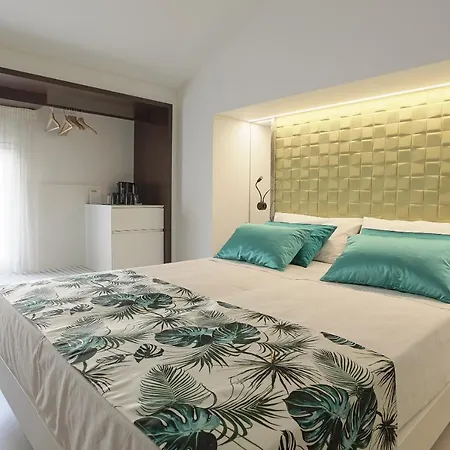 Hedone Design Experience 4* Агридженто