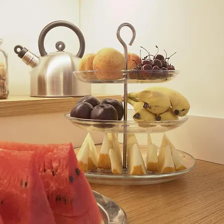 Hedoné Design Experience Bed & Breakfast 4*