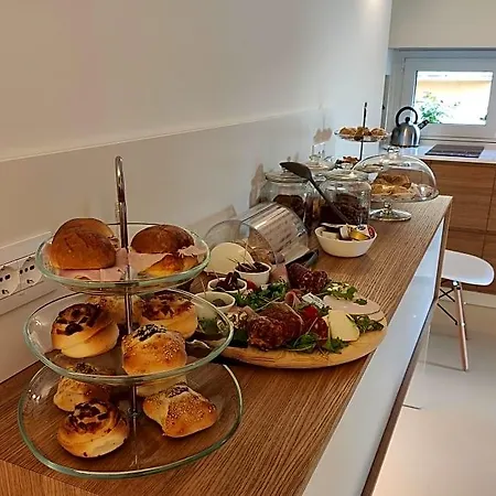Hedoné Design Experience 4*